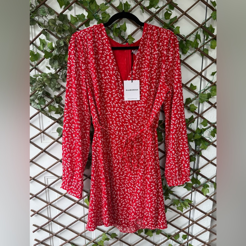 Glamorous Red and White Floral Long Sleeve Dress